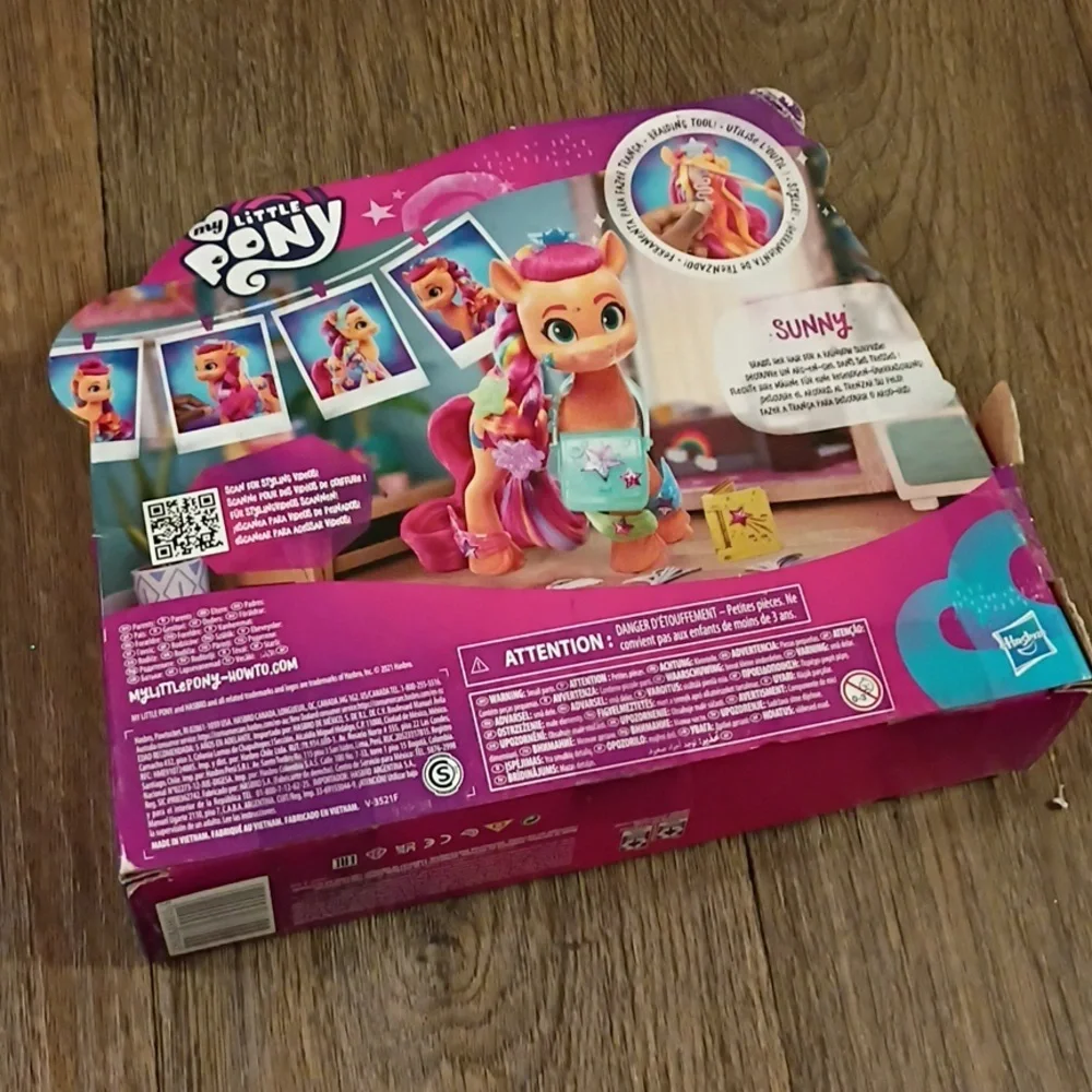 My Little Pony Sunny Starscout - Vibrant Orange and Pink. For Ages 5 And Up - Picture 2 of 4